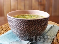 Рецепта Рибена супа (чорба) със сьомга, скариди, картофи, сметана и пресен зелен лук